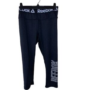 REEBOK workout Capri leggings black size S